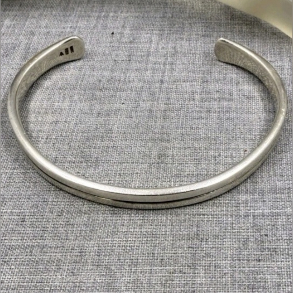 RARE Vintage Silpada 925 Sterling Silver Cuff Bracelet B0435